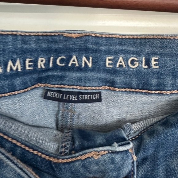 American Eagle Next Level Stretch Blue Denim Skirt - Picture 4 of 4